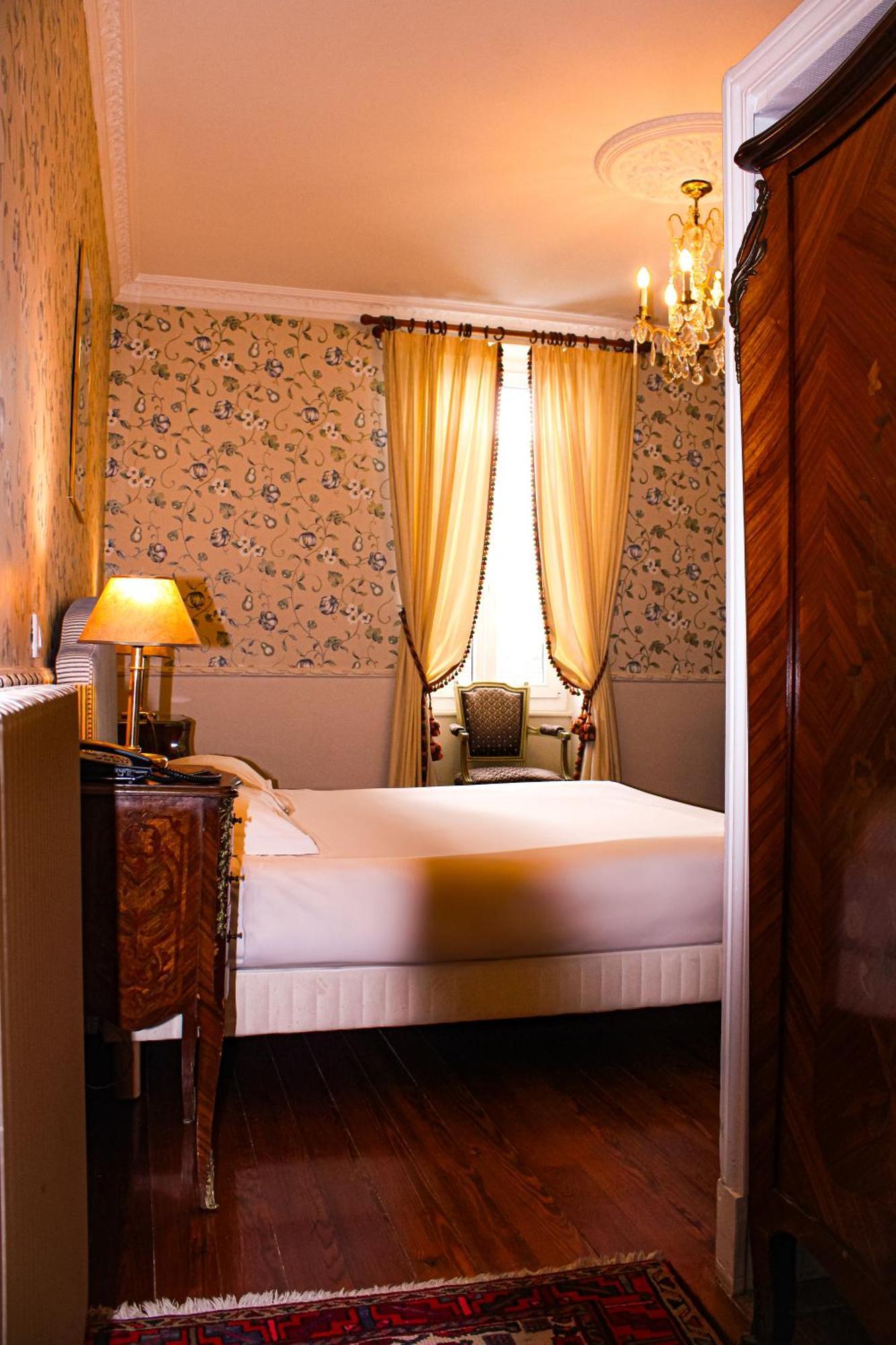 Hotel La Villa Fleurie Бон Экстерьер фото